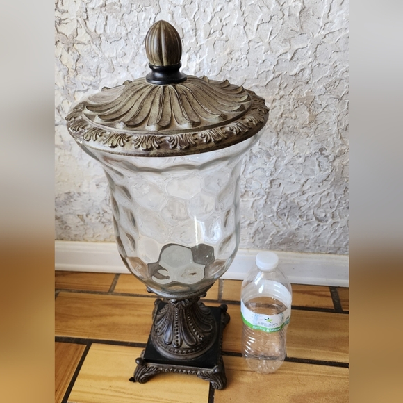 Glass Jar With Lid Home Decor - Picture 2 of 3